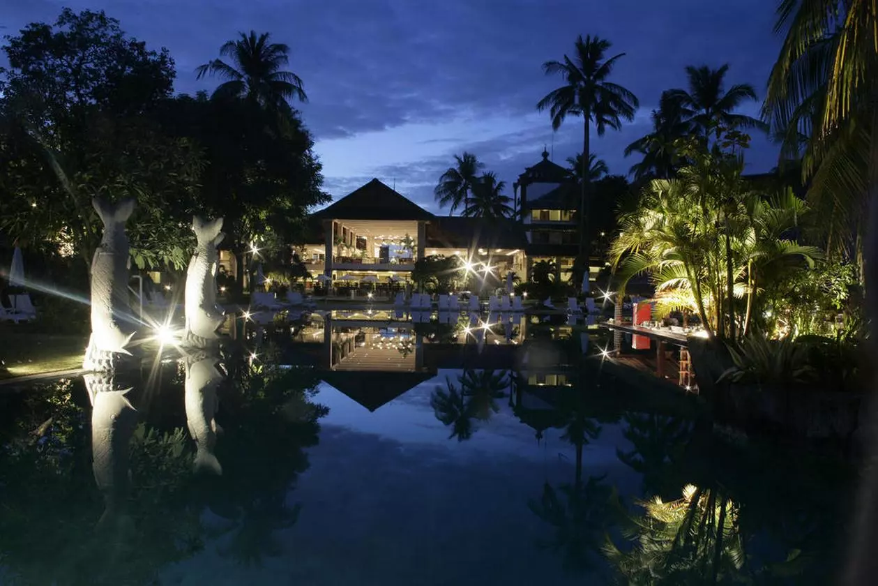 DISCOVERY_SHABAVIZ (5).jpg